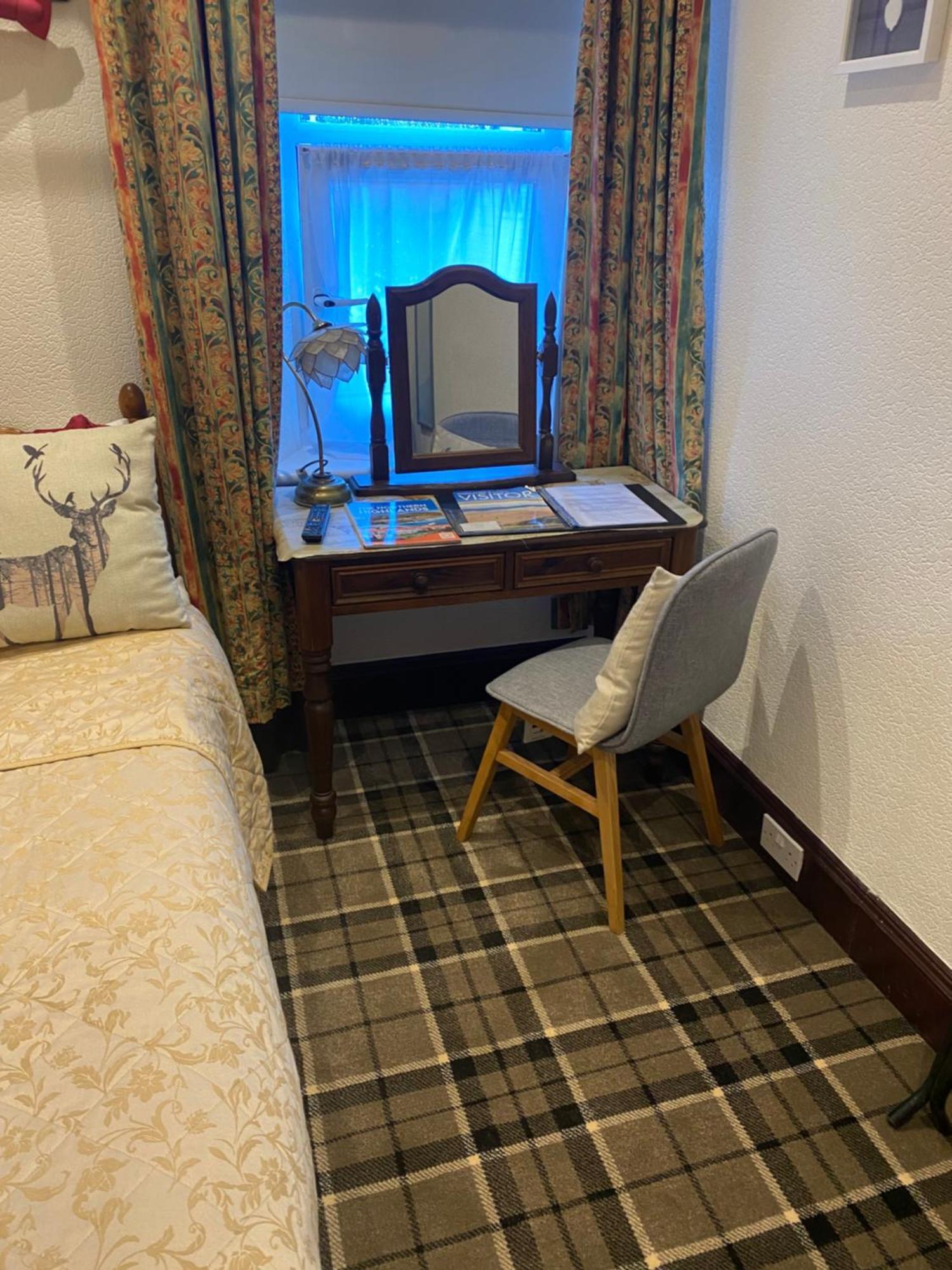 Cromarty View Guest House Accommodations & B&B Dingwall Exterior photo